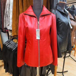 Campera en cuero vacuno "Yoli"