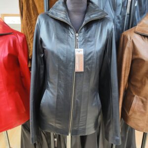 Campera de cuero "Yoli"