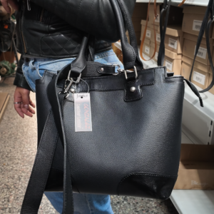 Cartera art 8